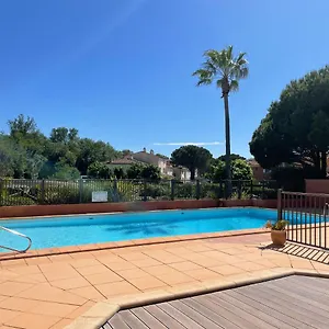  Appartement Port Cogolin With Garden View France