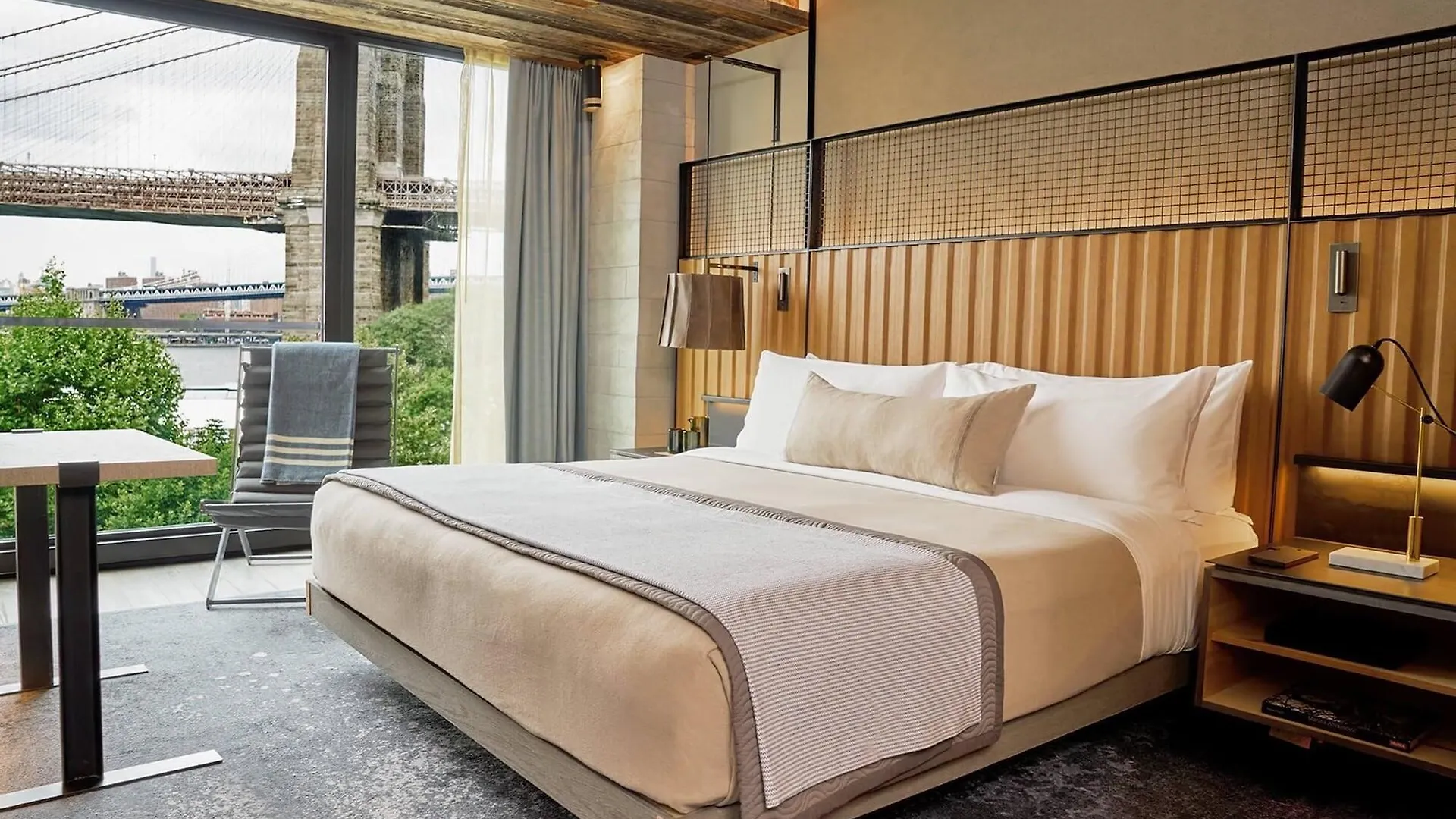 1 Hotel Brooklyn Bridge New York